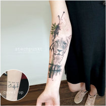 Trash Aquarell Loewin Cover Up Tattoo
