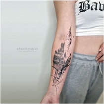 Schwarzgrau Harry Potter Hogwarts Tattoo