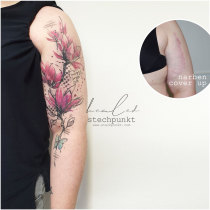Trash Aquarell Magnolie Narben Cover Up Tattoo