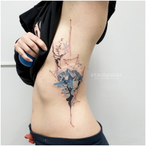 Trash Aquarell Berge Tattoo