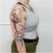 Trash Aquarell Astronaut Saturn Papierboot Papierflieger Welle Tattoo
