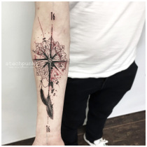 Trash Polka Kompass Mandala Tattoo
