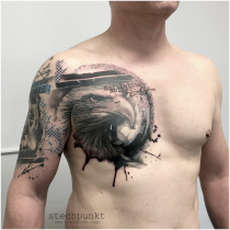 Trash Polka Adler Tattoo