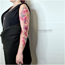 Trash Aquarell Kirschblueten Tattoo