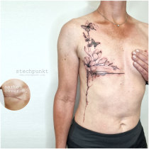 Schwarzgrau Freesie Narben Cover Up Tattoo