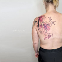 Trash Aquarell Magnolie Tattoo