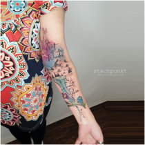 Trash Aquarell Berge Enzian Tattoo